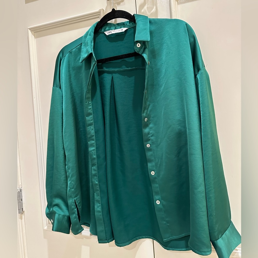 Zara - Green Flowy Satin Effect Button Up